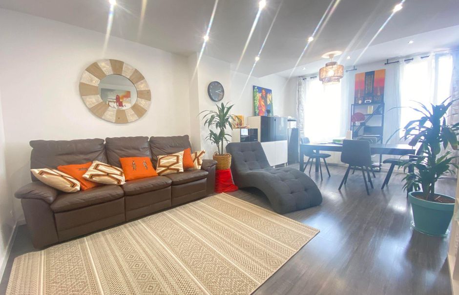 Vente appartement 5 pièces 125 m² à Saint-Quentin (02100), 134 500 €