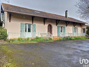 maison à Sombrun (65)