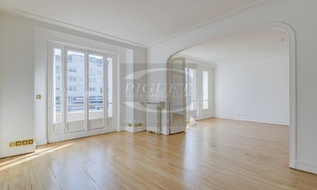 Paris 6th Luxury Apartment With Reception Room Rentals