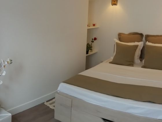 Location Appartement 2 Pieces 21 M 1 460 Paris 8eme 75