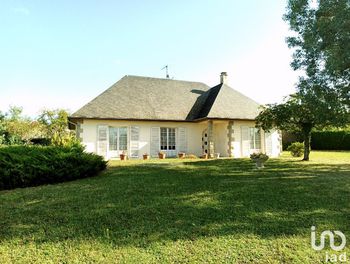 maison à Gennes-sur-Glaize (53)