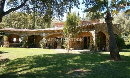 Maison De Luxe Avec Terrasse Port Grimaud A Vendre