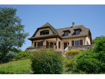 Vente De Maisons 6 Pieces A Espalion 12 Maison A Vendre