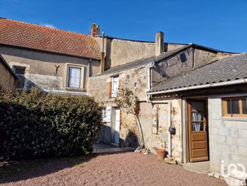 maison à Saint-Aubin-de-Luigné (49)