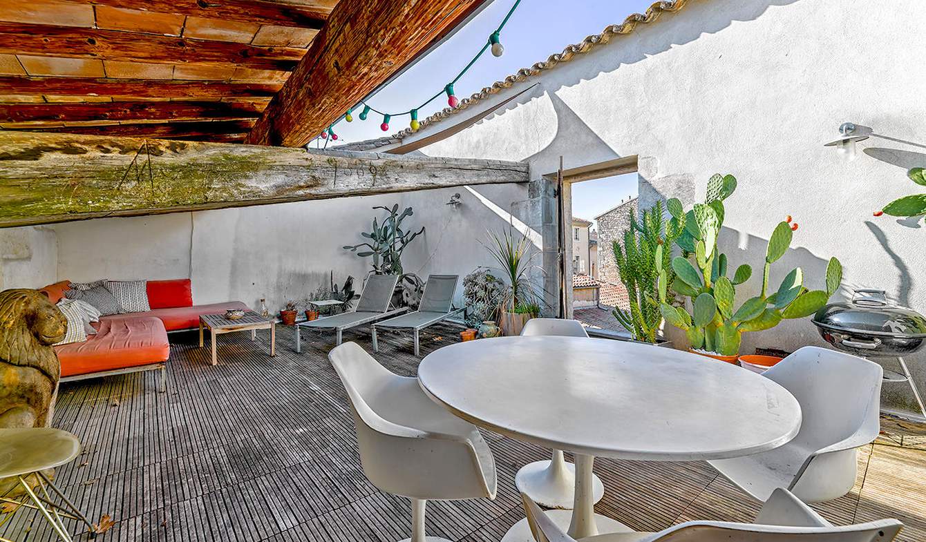 Vente Appartement De Luxe Nimes 545 000 234 M