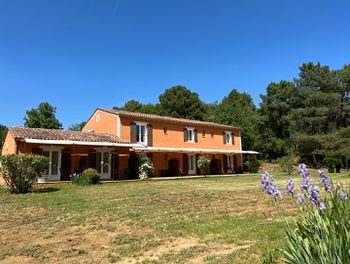 maison à Roussillon (84)
