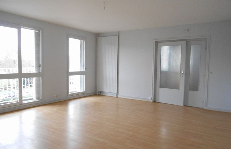 Vente appartement 6 pièces 110 m² à Chateauroux (36000), 99 848 €