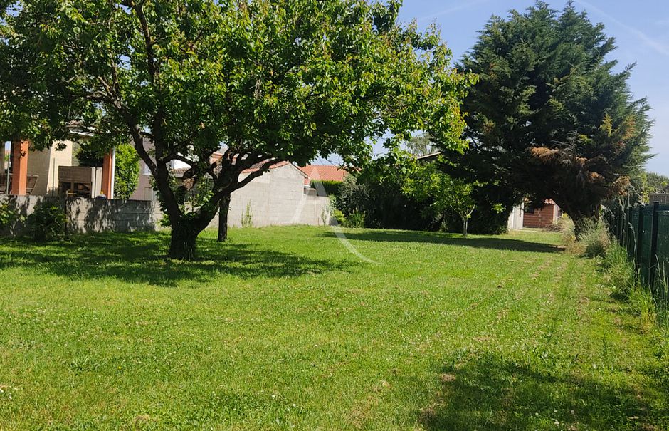 Vente terrain  727 m² à Mondonville (31700), 160 000 €