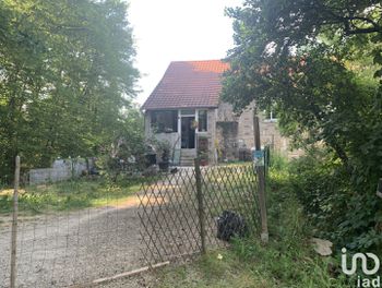 maison à Le Lardin-Saint-Lazare (24)