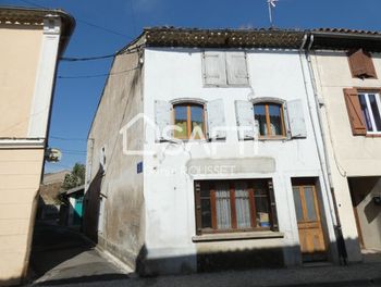 maison à Espéraza (11)
