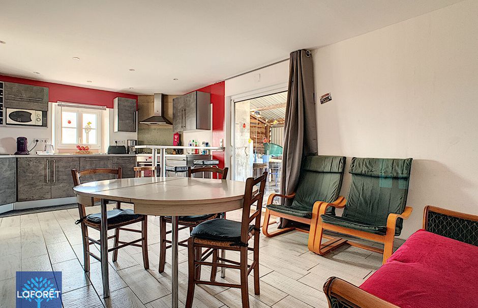 Vente maison 3 pièces 70 m² à Saint-Varent (79330), 86 500 €