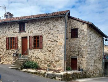 maison à Marcolès (15)