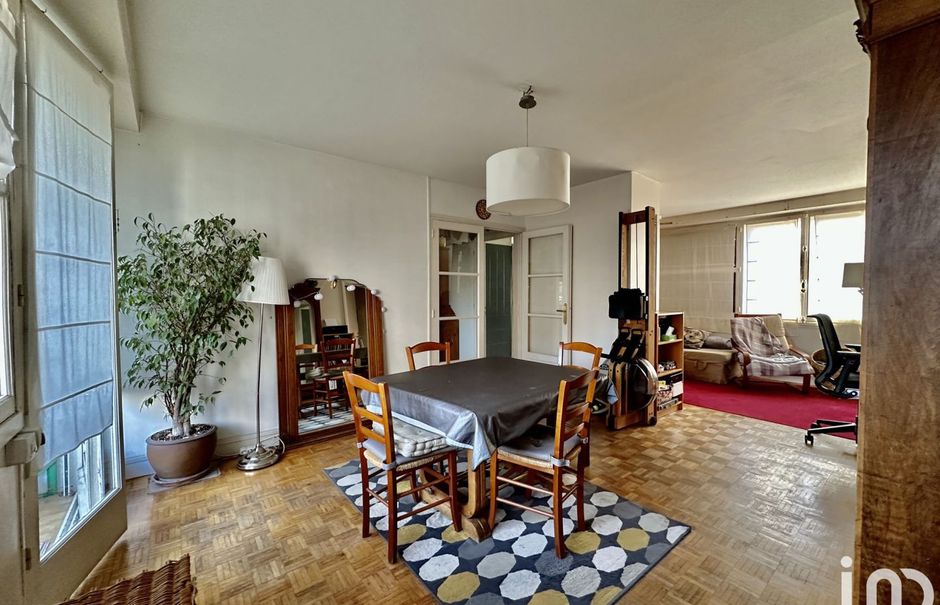 Vente appartement 3 pièces 63 m² à L'hay-les-roses (94240), 245 000 €