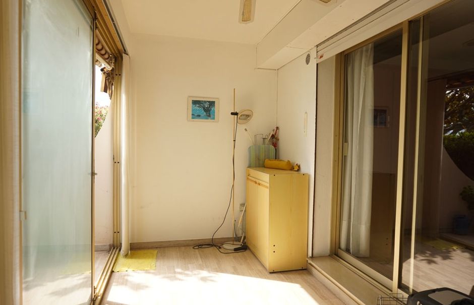 Vente appartement 1 pièce 31 m² à Saint-Laurent-du-Var (06700), 180 000 €