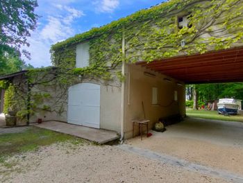 maison à Châteauneuf-sur-Charente (16)