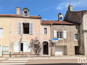 maison à Arc-en-Barrois (52)